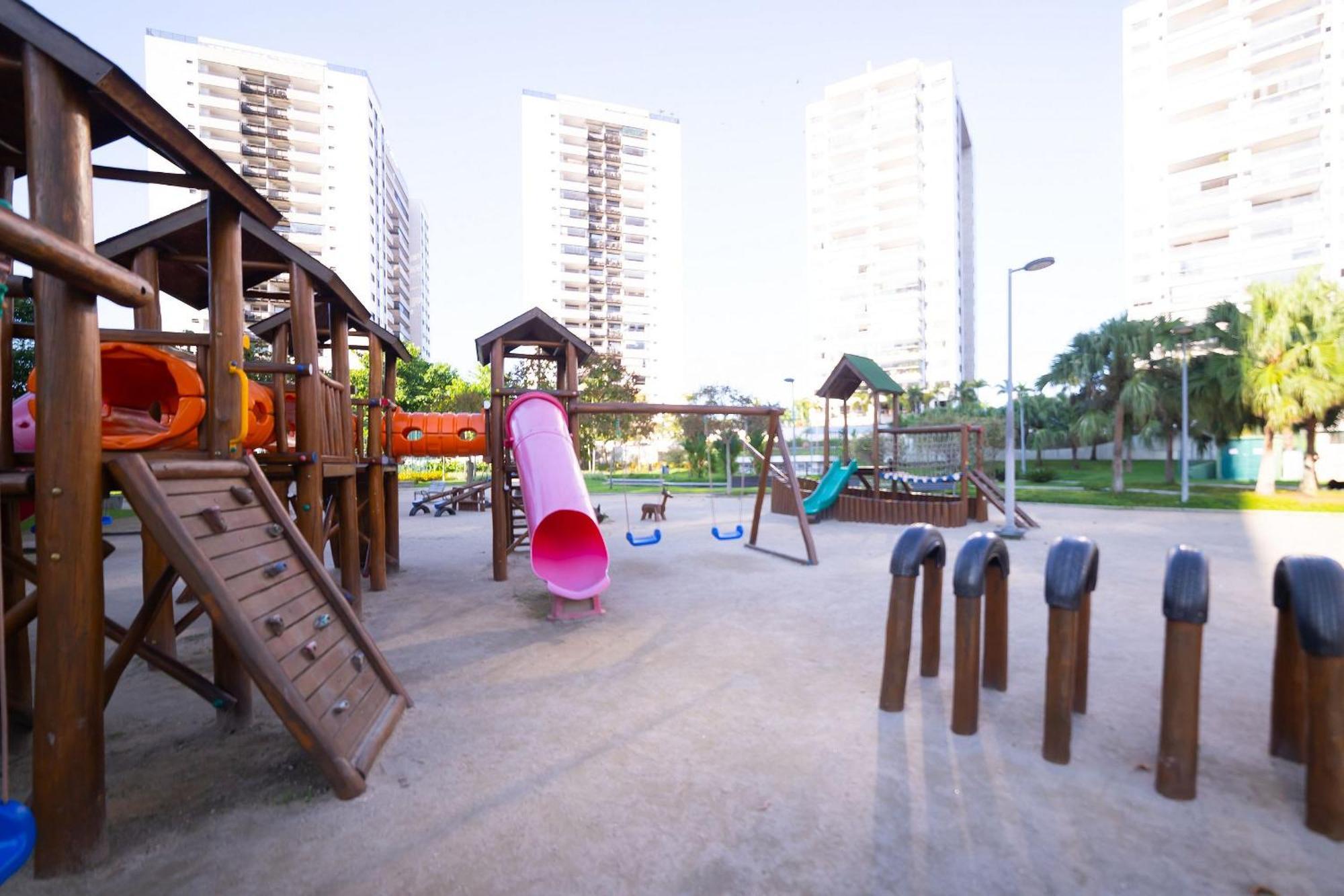 Em Ilha Pura Ao Lado Do Rio Centro Apartamento